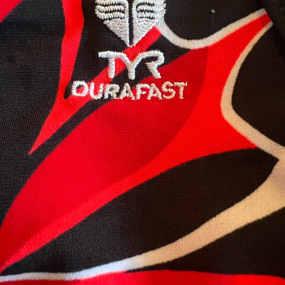 Tyr Durafast one-piece swimsuit, swimming, Red and Black Floral Swimsuit, EUC - Picture 6 of 6